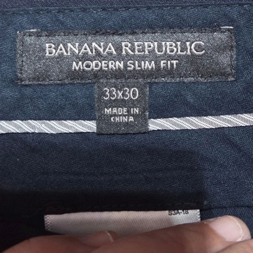 Banana Republic Dress Pants Mens 33x30 Navy Blue 100% Wool Flat Front Trousers
